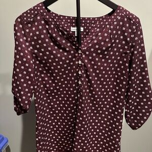 Croft & Barrow Red 3/4 Sleeve Buttoned Blouse with Mandarin Collar